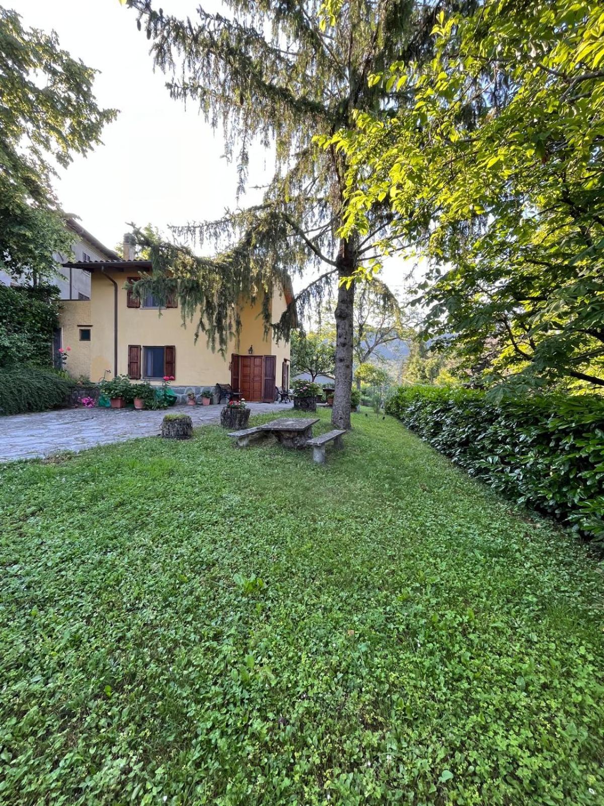 Casa Lastri Poppi Esterno foto